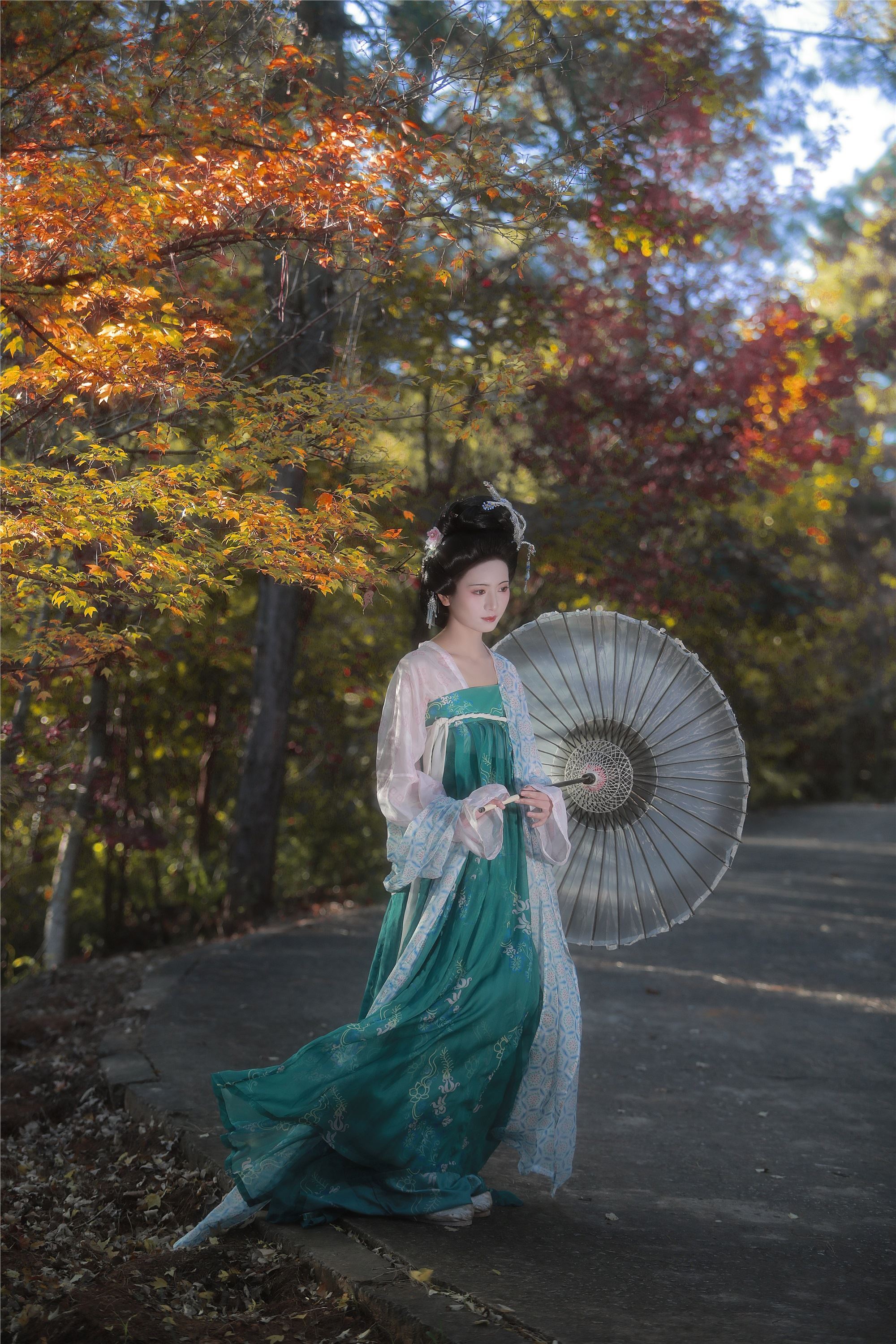 YITUYU艺图语 2025.01.25 橙黄橘绿时 瑜瑾